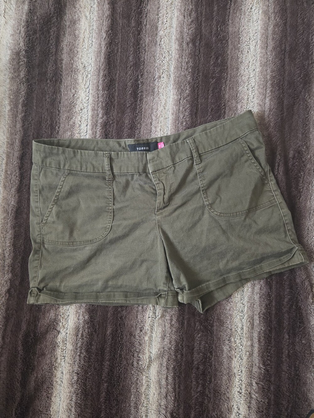 torrid Shorts Size 16 - Picture 1 of 4